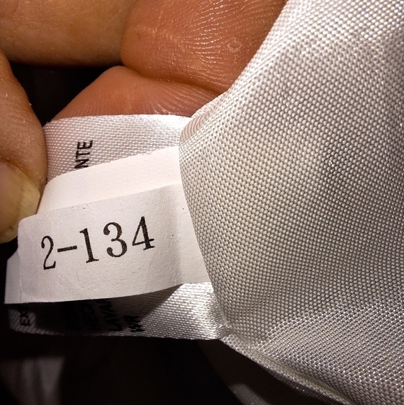 An Antonio Melani sleeveless v-neck split hem lined midi dress in a size 2. - Picture 5 of 9